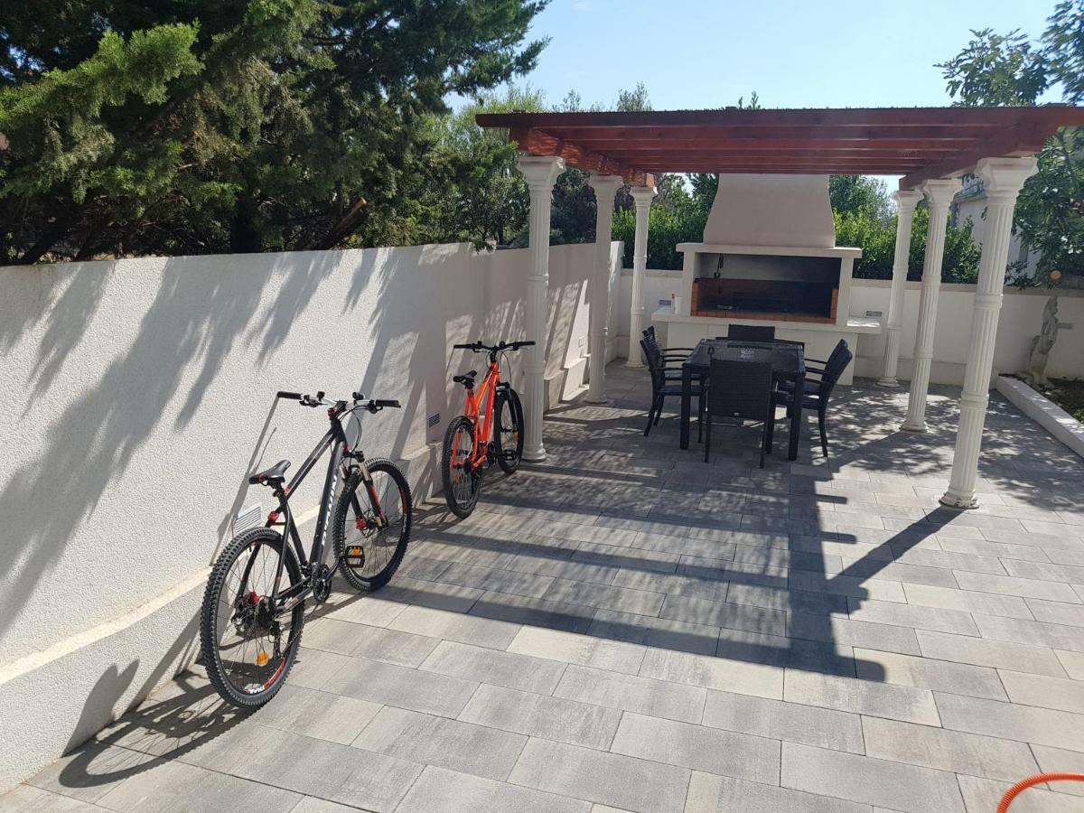 Elizabeta Apartments Nin Dış mekan fotoğraf